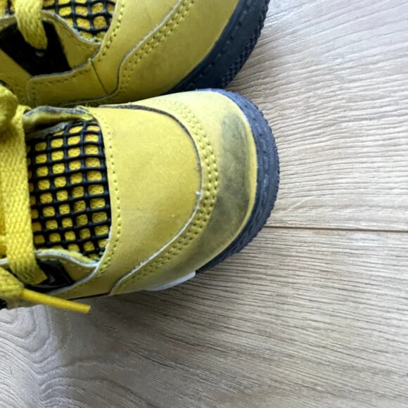 Air Jordan 4 Yellow Color, Baby/Toddler Sneakers Size 9C - Picture 6 of 16